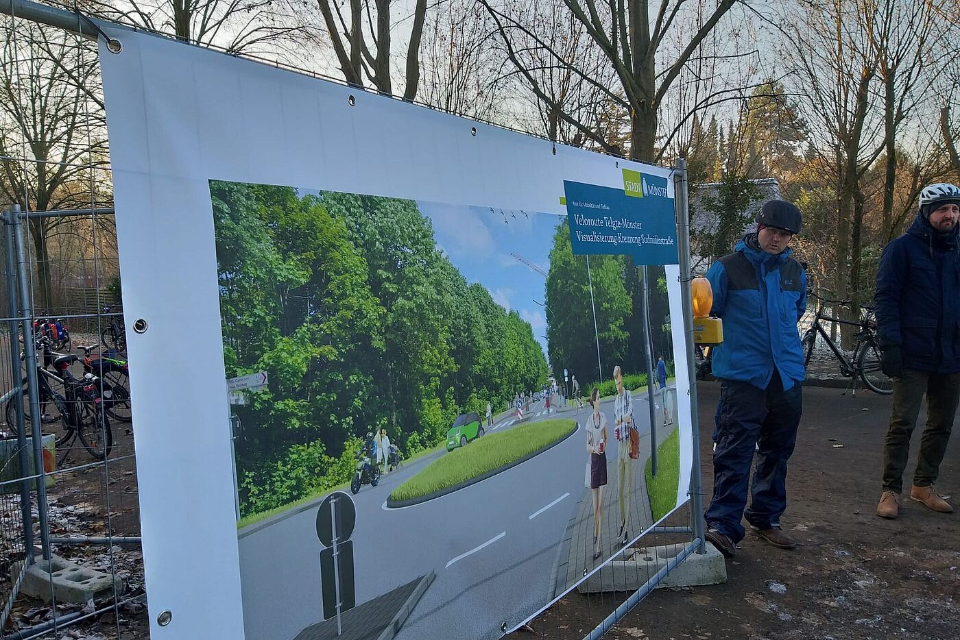 An zwei Infoständen auf dem Bohlweg in Münster wurde über den aktuellen Planungsstand berichtet. 